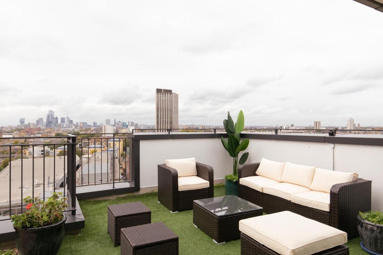 Apartment The Canary Wharf Secret - Glamorous 3bdr Flat With Terrace And Parking London