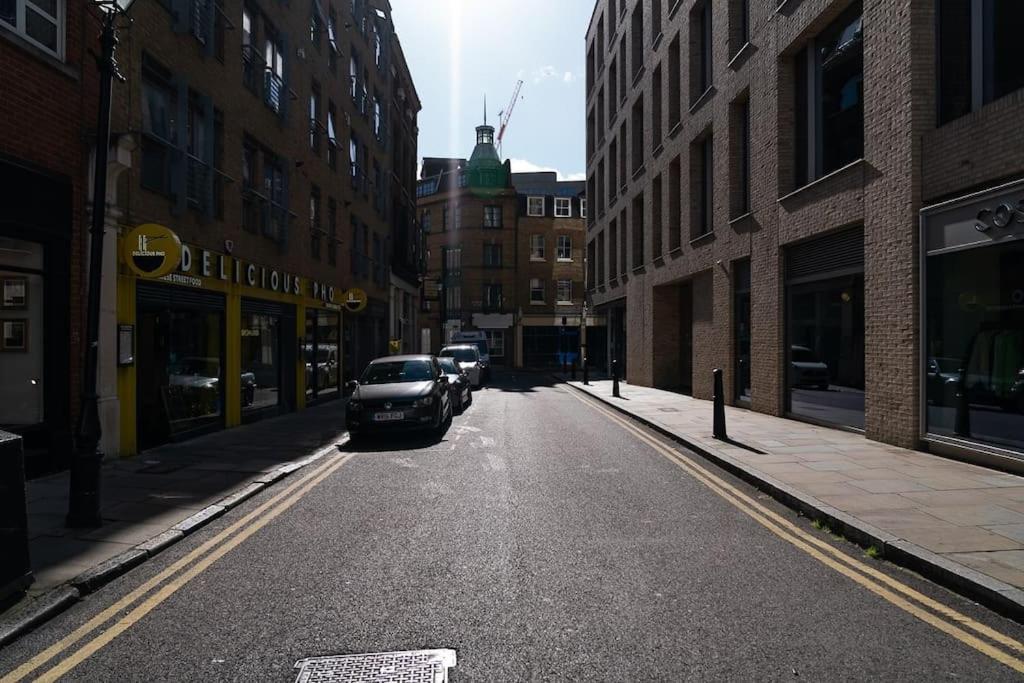Liverpool St Shoreditch Terrace