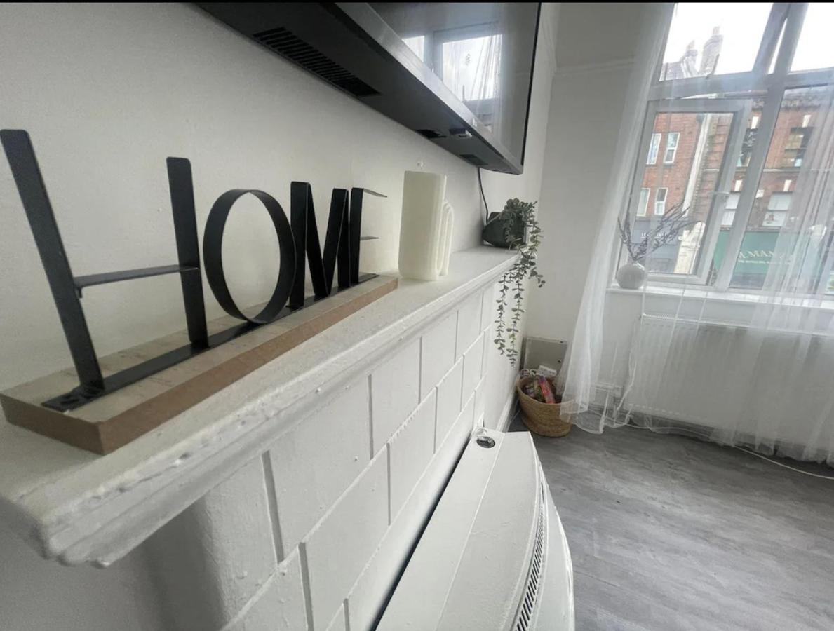 Charming 2 Bed Flat On Tower Bridge