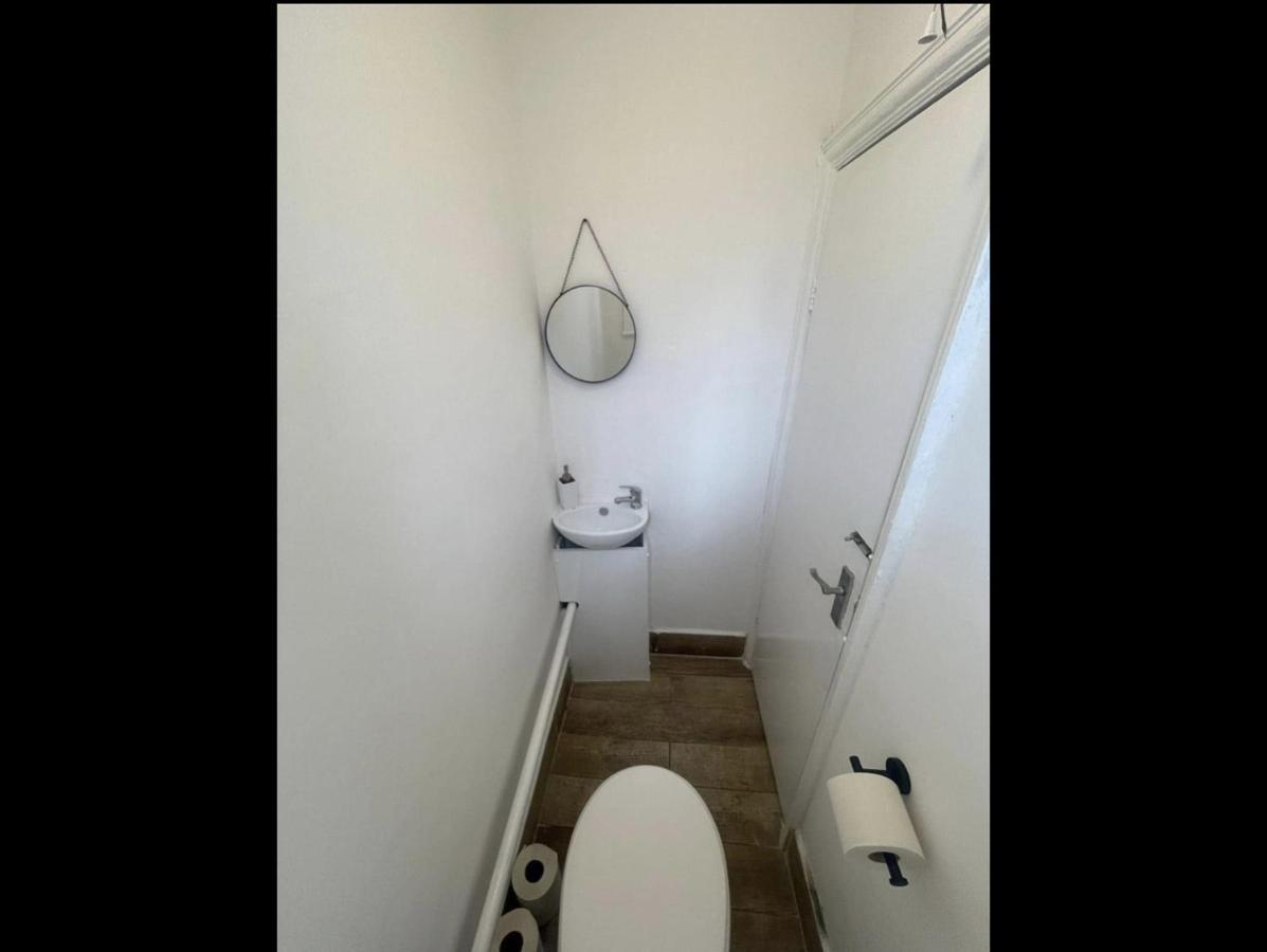Apartment Charming 2 Bed Flat On Tower Bridge London