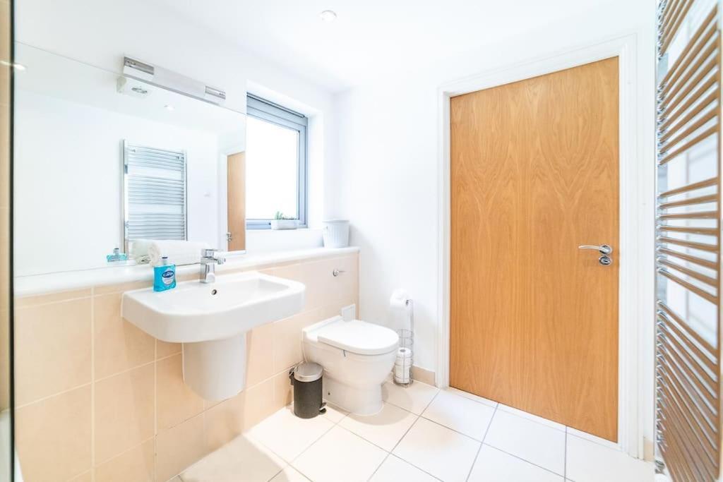 Liverpool St Shoreditch Terrace London