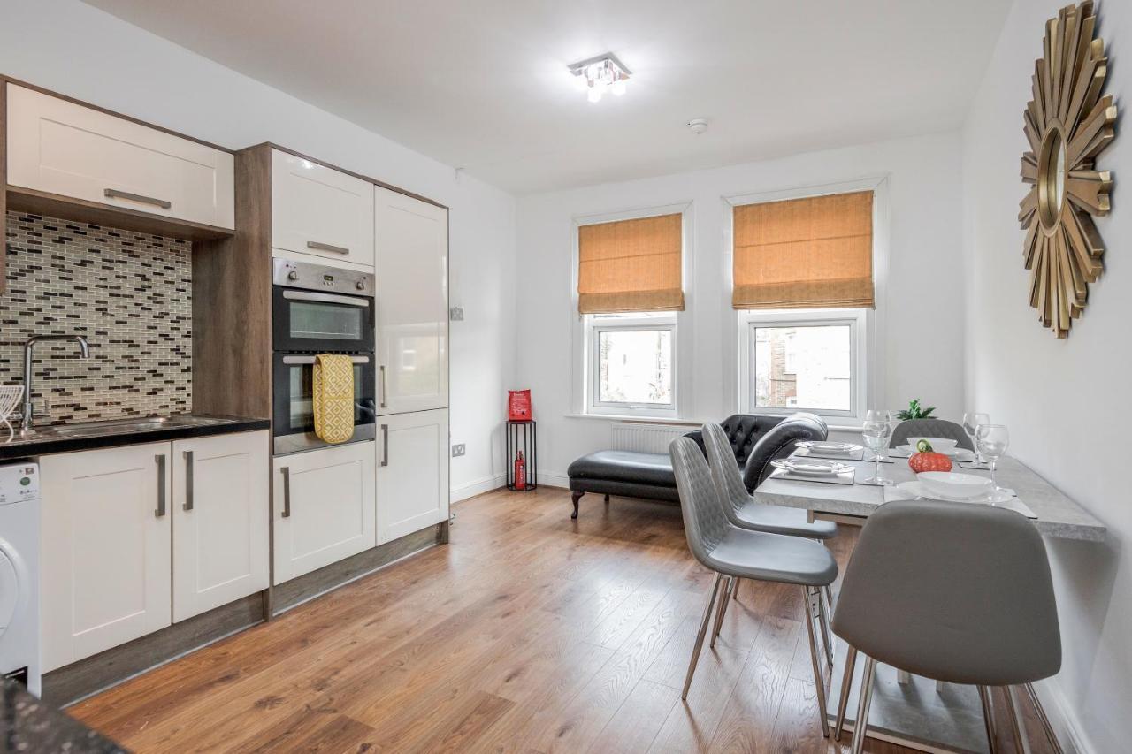 Apartamento Entire Lovely Family With Parking, Wifi, Netflix, Self Check-in