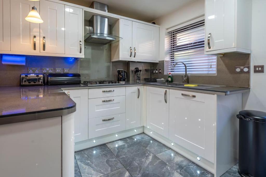 Cosy 3 Bedroom House In The Heart Of Brick Lane!