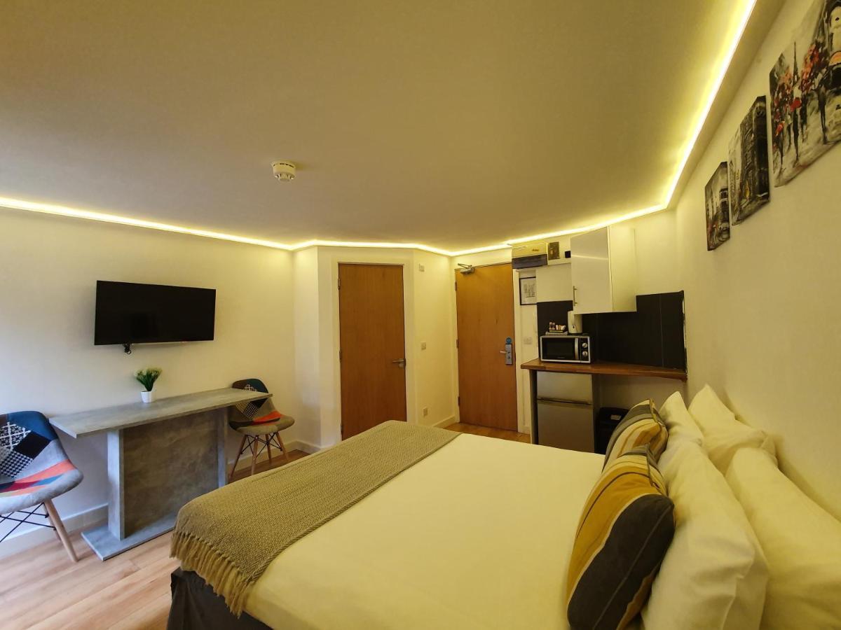Apartahotel London Stay Apartamentos 3*