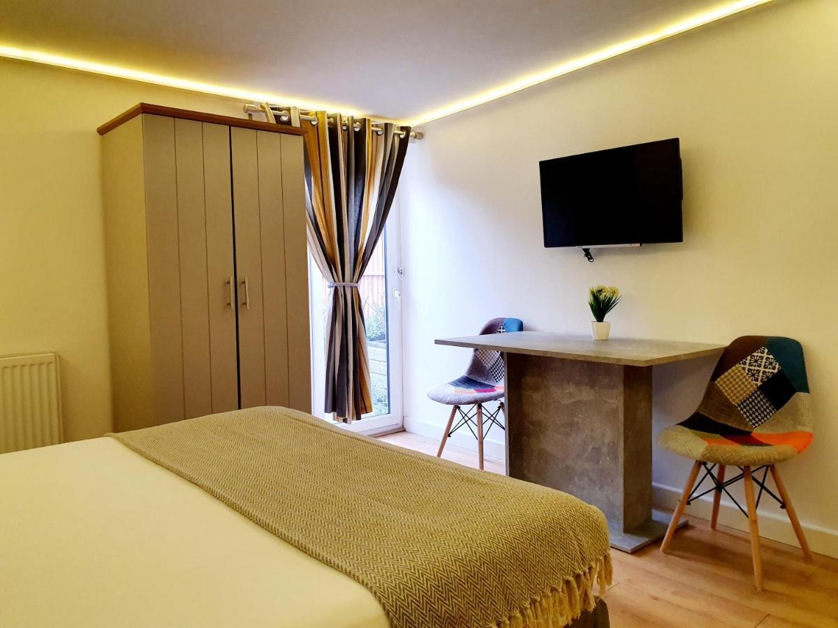 London Stay Apartamentos Apartahotel