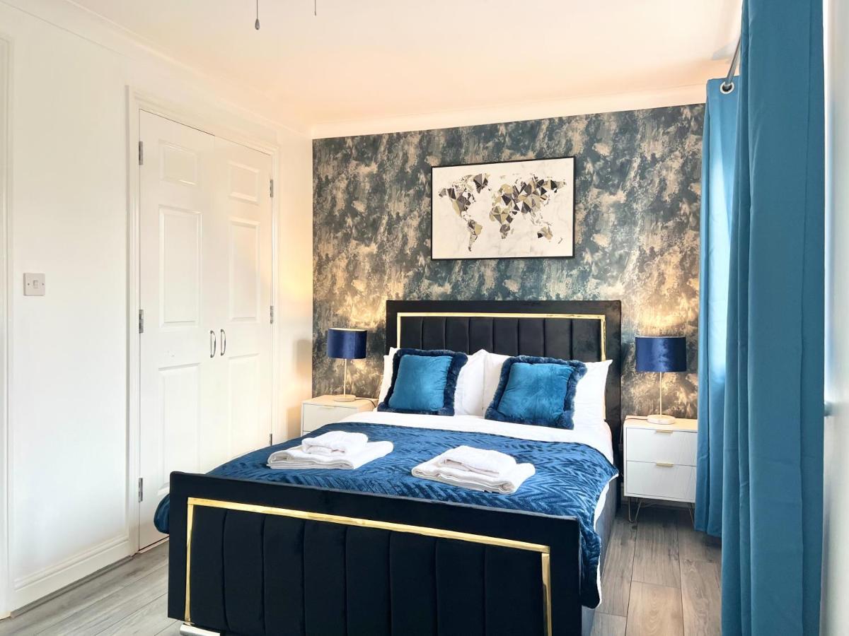 Apartment Last-minute Offers L Exclusive Deals On 2 Double Bedrooms - Weekly & Monthly - Sleeps 6 Lhofin Short Lets & Serviced London