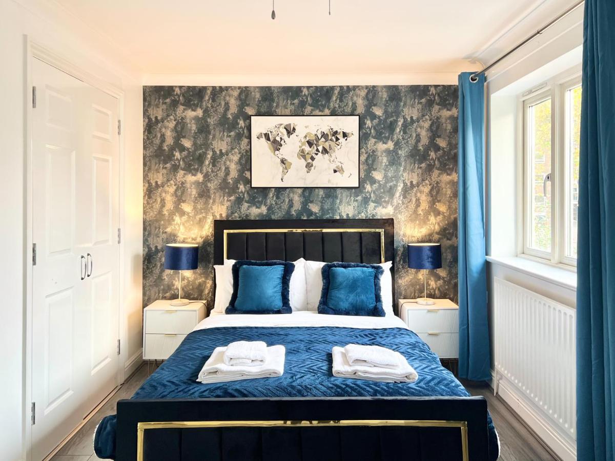 Last-minute Offers L Exclusive Deals On 2 Double Bedrooms - Weekly & Monthly - Sleeps 6 Lhofin Short Lets & Serviced * London