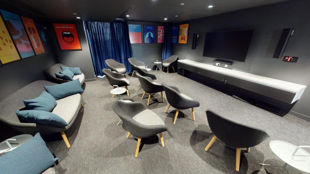 For Students Only - Iq Shoreditch In London * Londen