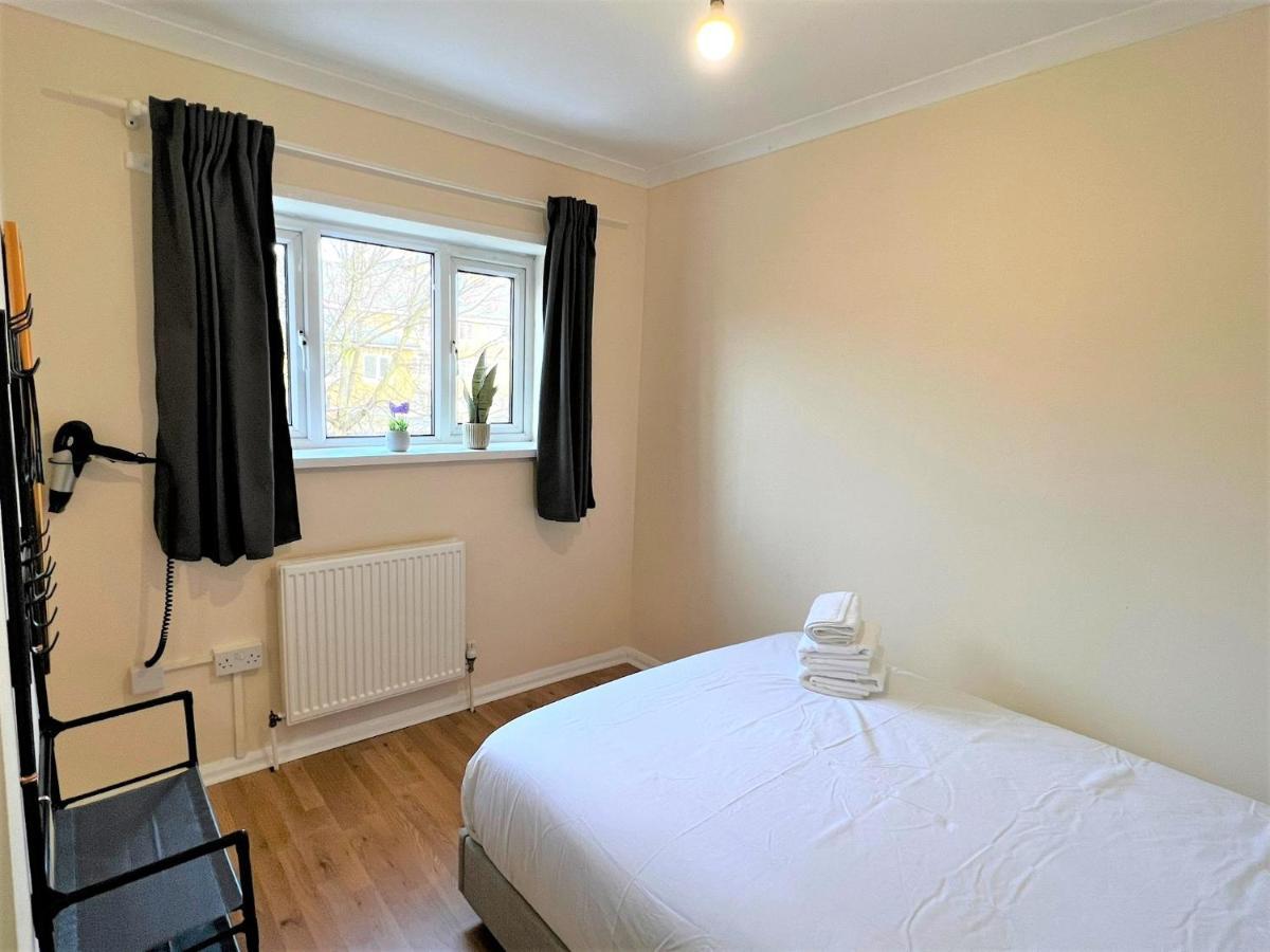 Stepney Comfy Double Bed 14 Guest house