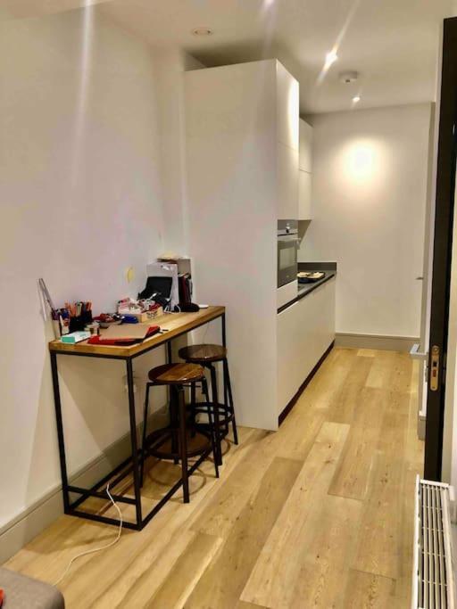 Cheviot House Apartment