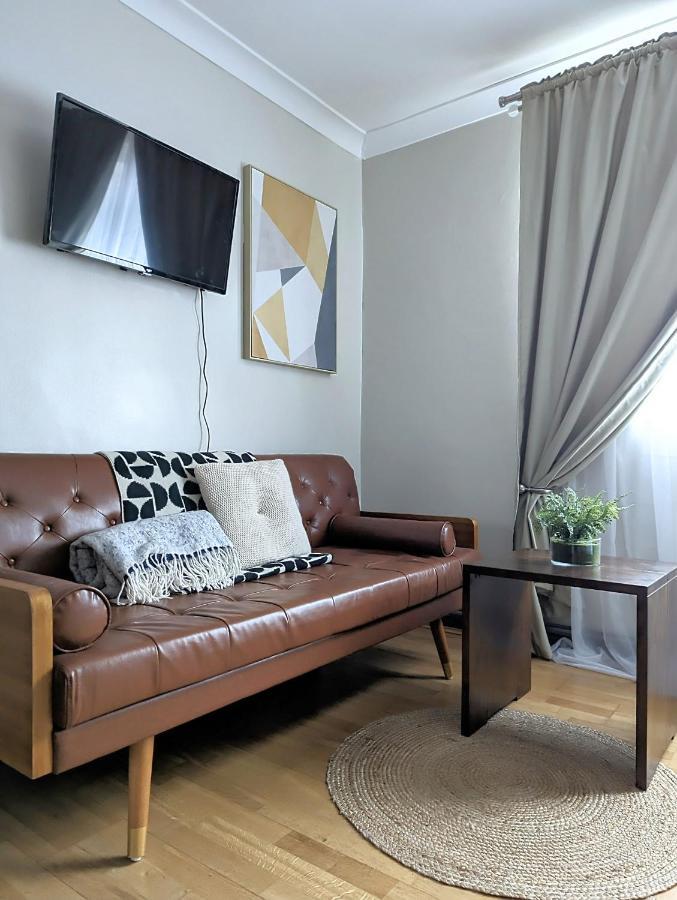 1bd With Balcony In Hoxton - Zone 1 * London