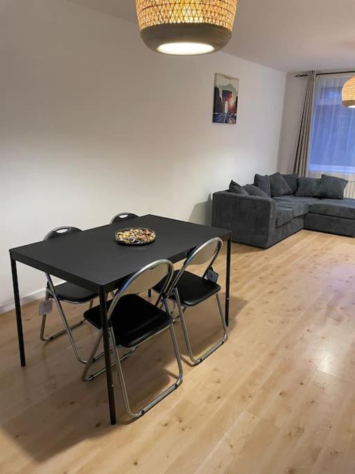 Apartment Xxxxxxxxxxxxxxx *