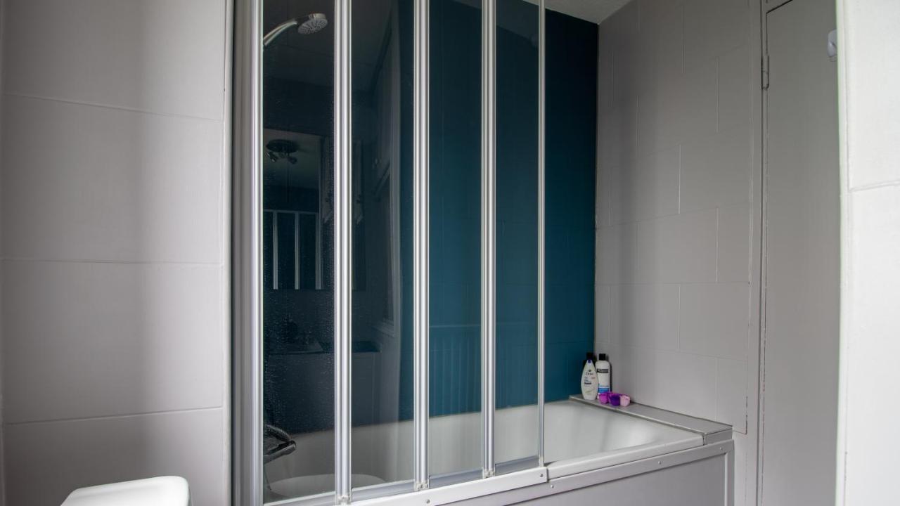 Bridge 3 Bedroom House With Reception Room, Office And Private Garden Vakantiehuis Londen