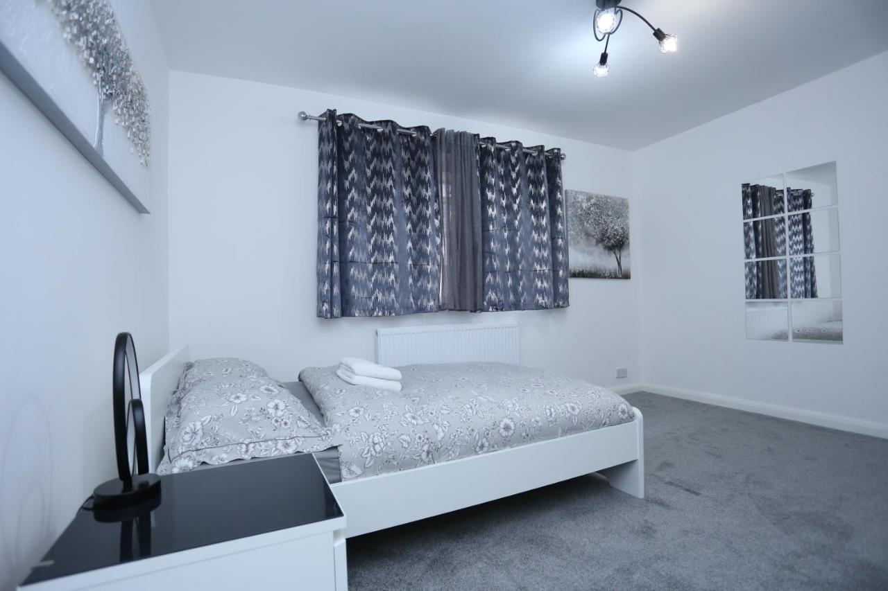 Abbeywood Station House Apartamento Londres