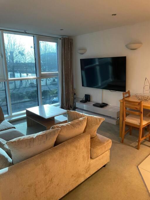 1 Bedroom Royal Docks Londres