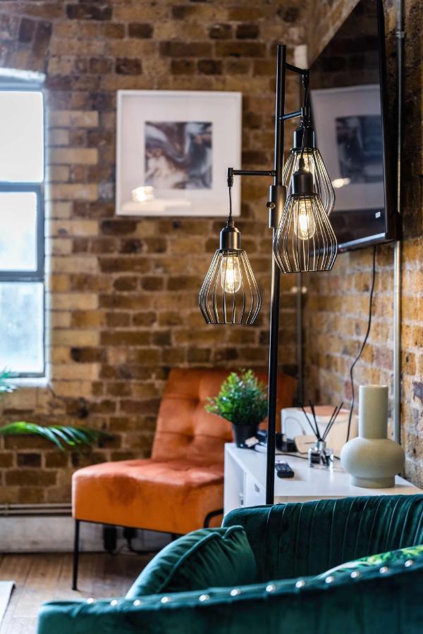 Livestay-fabulous Three Bed Warehouse Conversion *