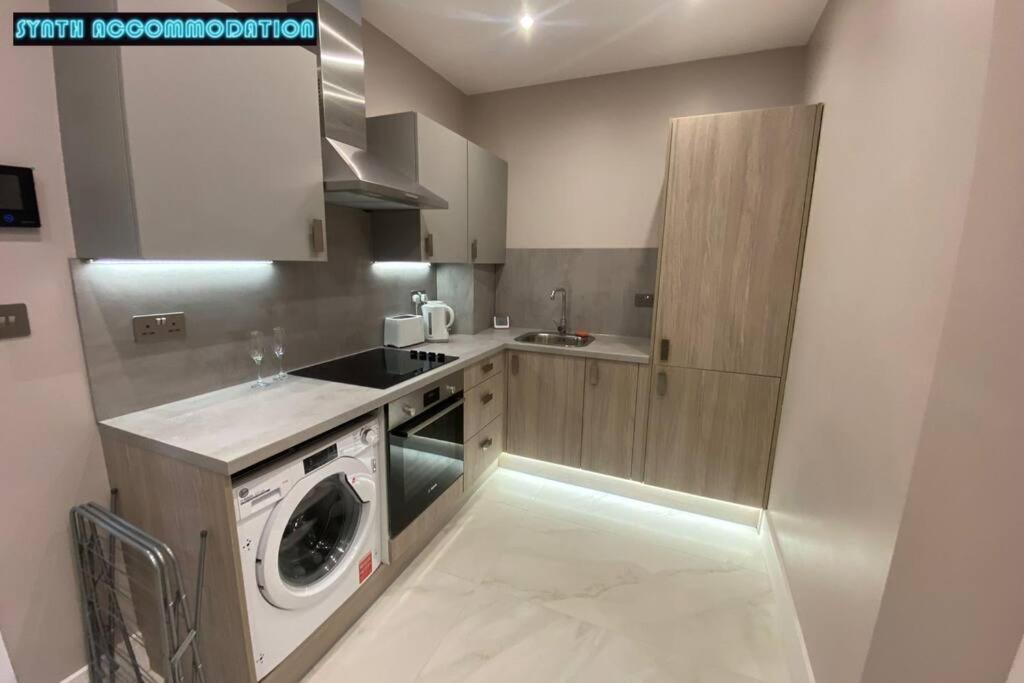 Apartment ~ New ~ 1bedroom Apart With Netflix And Wi-fi *