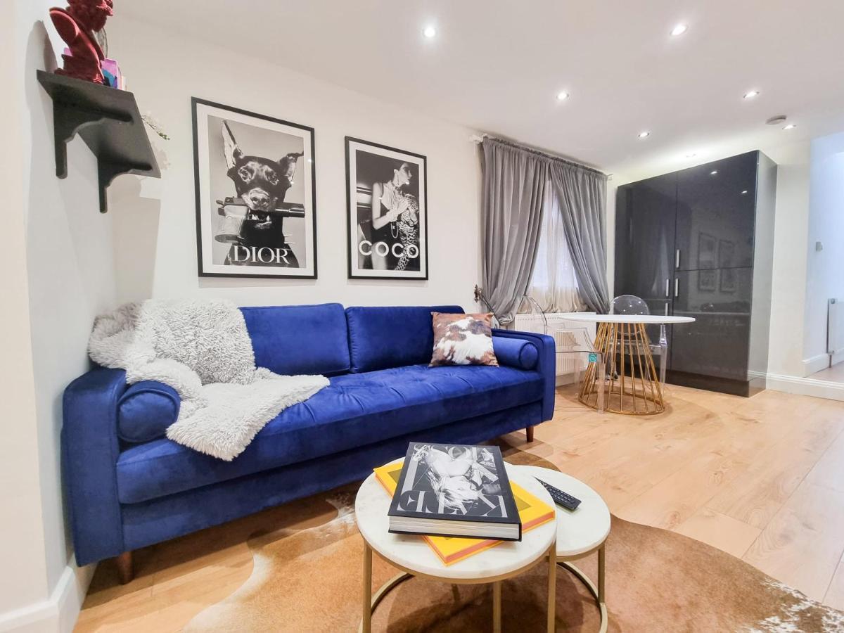 Designer Flat With Parking Near Peckham & Brixton London