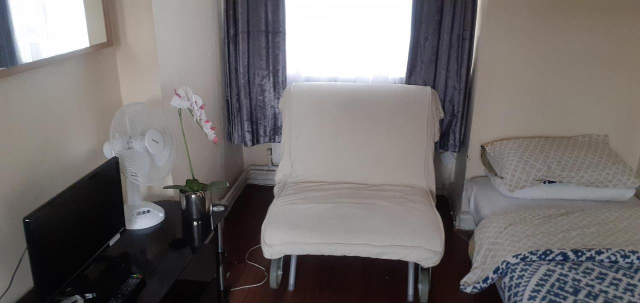 Beautiful Cosy 1bedroom In Apartment *