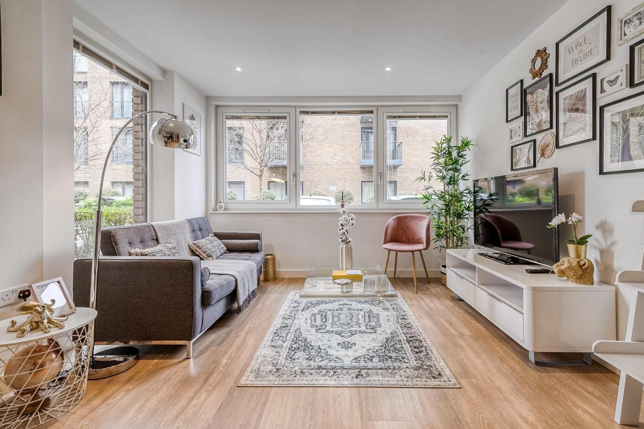 Appartement Modern Surrey Quays Flat