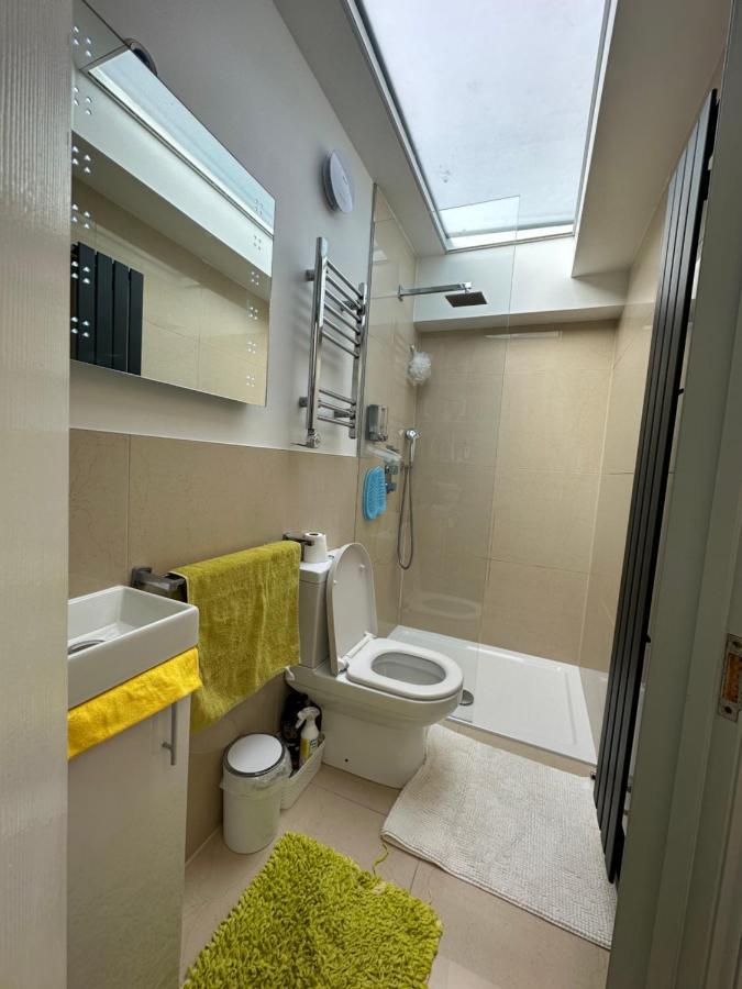 Homestay Sheri's Away London