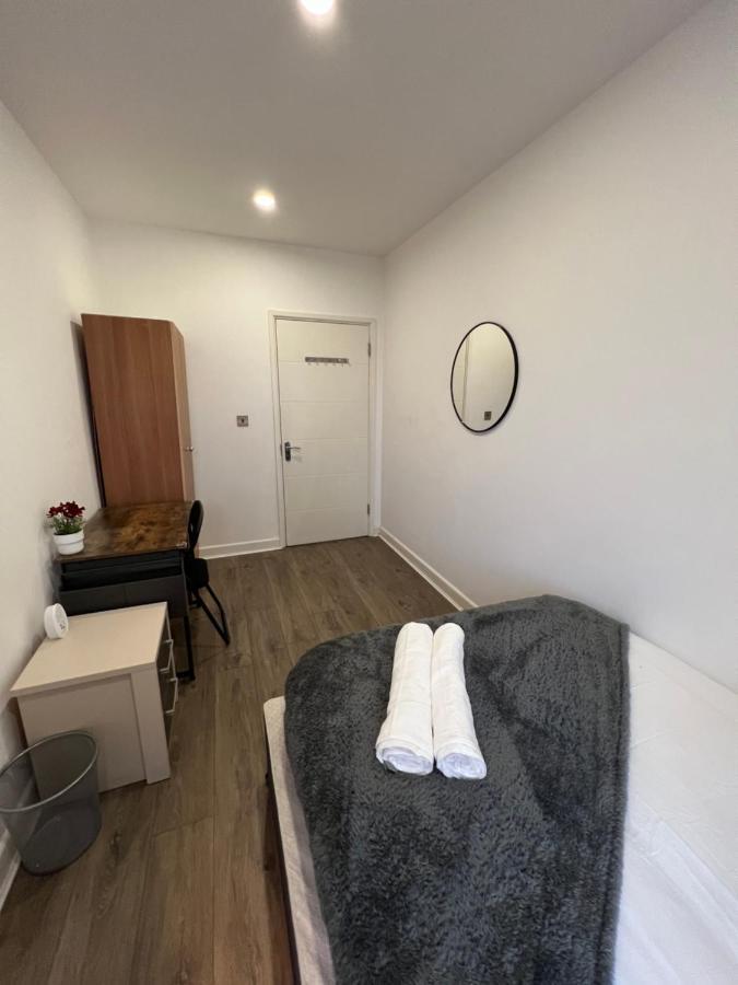 3bed Flat 3wc And Great Location Near Excel City Airport O2 And Canning Town Station Holiday home