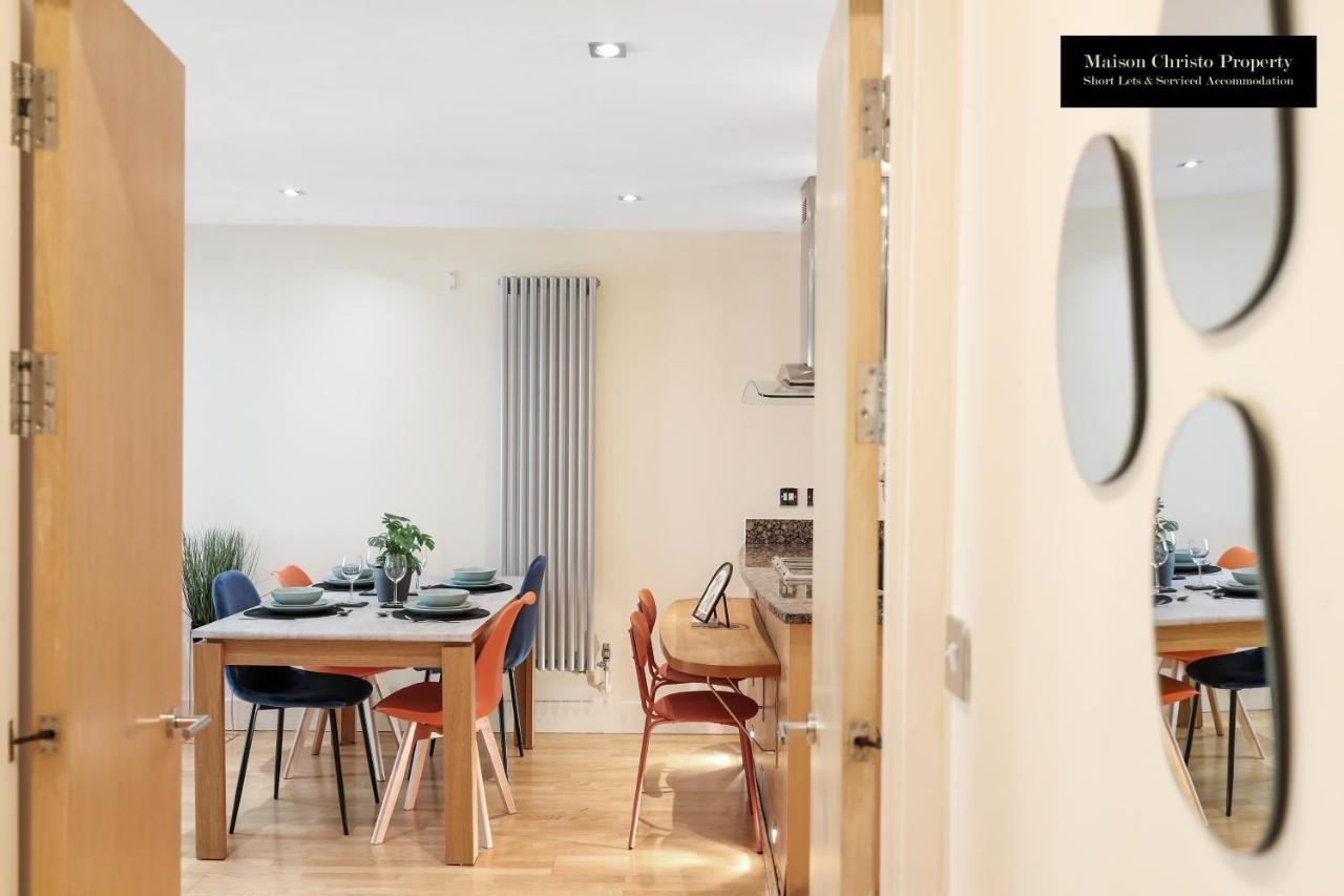 Weekly Or Monthly Stays, London, Canary Wharf - Sleeps 6- 2bedroom, Free Parking, Serviced By Maison Christo * Londen