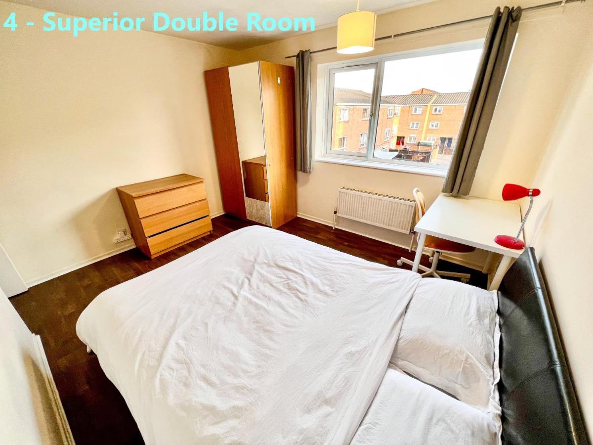 Palace - Excellent In Zone 1 * London