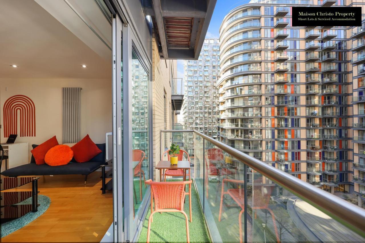Weekly Or Monthly Stays, London, Canary Wharf - Sleeps 6- 2bedroom, Free Parking, Serviced By Maison Christo *