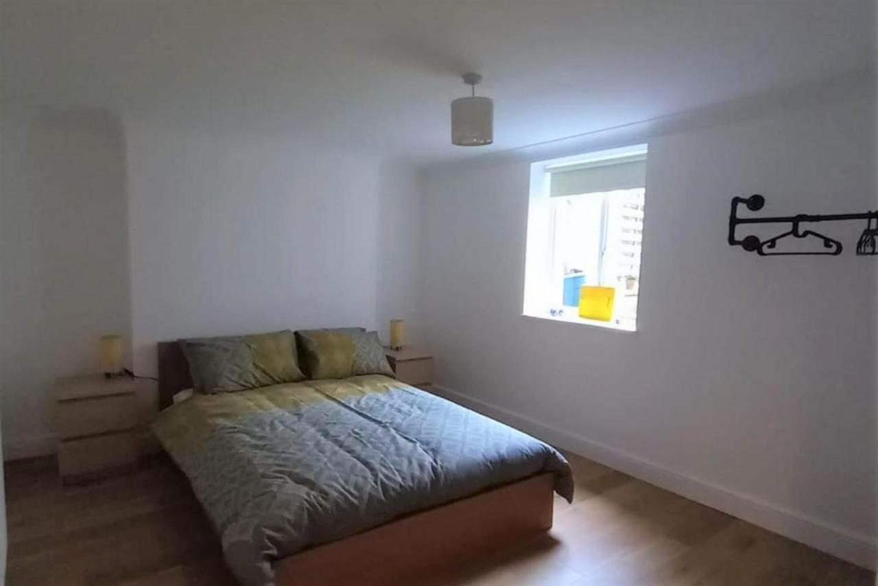 Appartement 2 Bedroom Victorian Garden Flat *