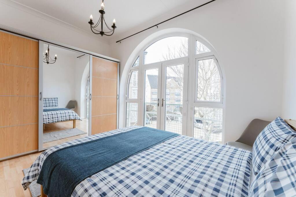 Appartement Comfortable Double For Your Getaway Londen