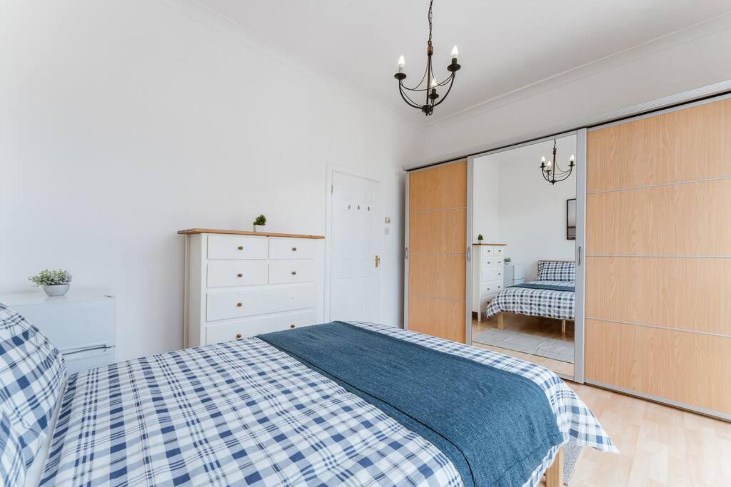 Comfortable Double For Your Getaway Londen