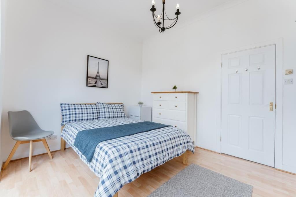 Comfortable Double For Your Getaway Londen