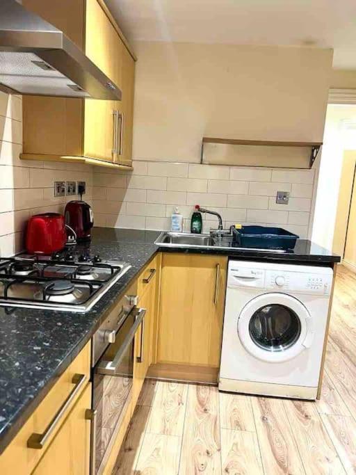 Apartment Cosy One Bedroom Flat In *