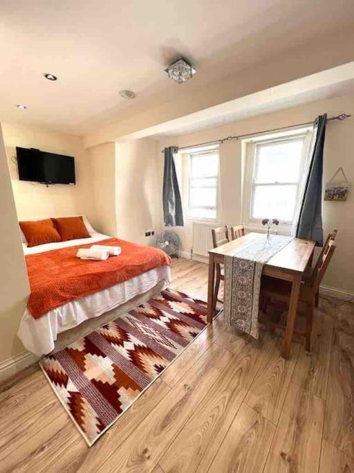 Apartment Cosy One Bedroom Flat In *