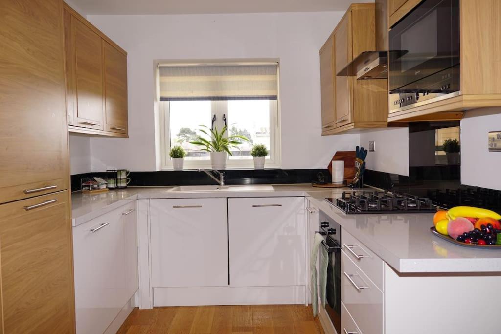 Apartment East Rd