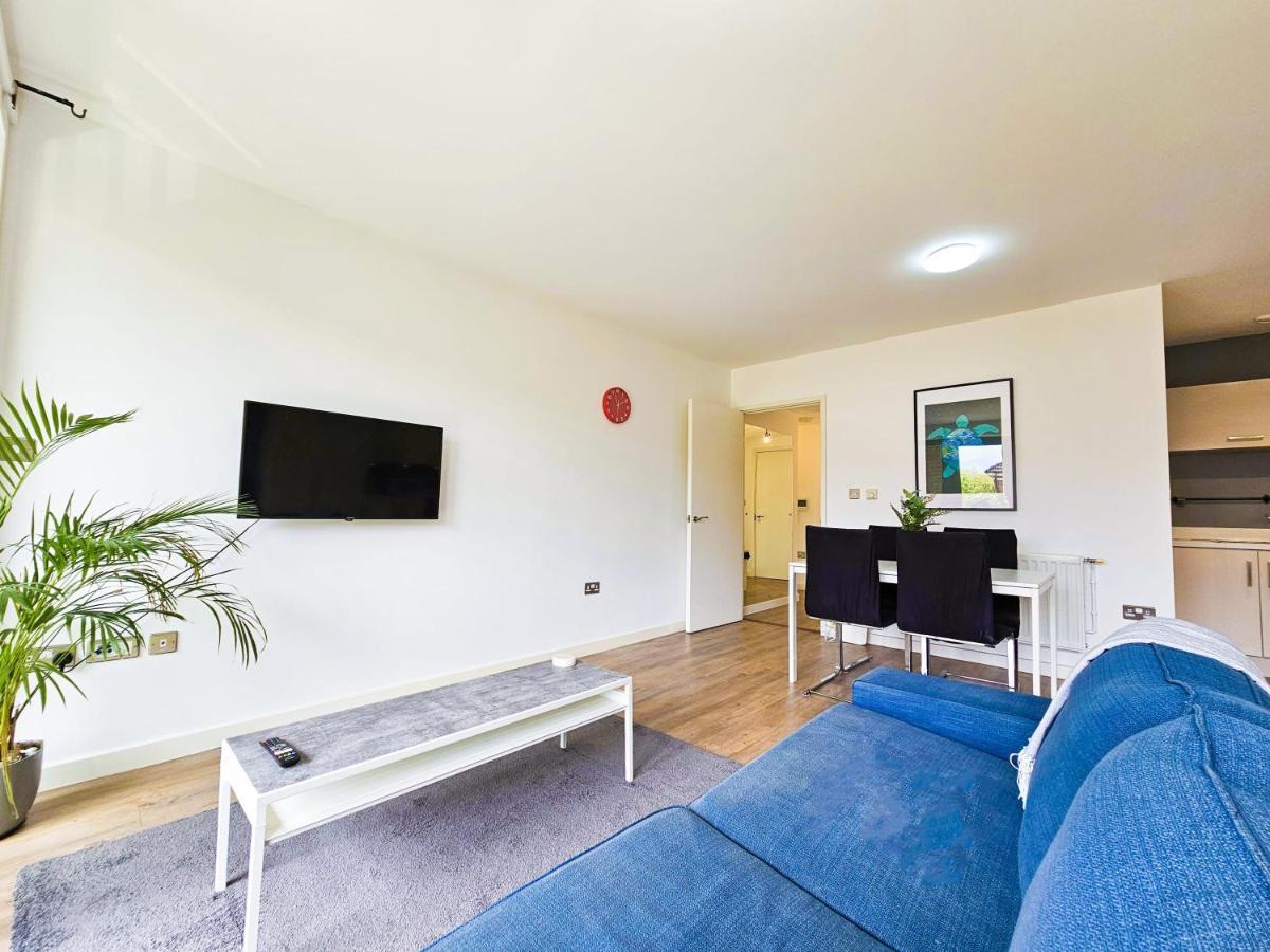 Apartment Centrally Located Spacious Flat Near Canary Wharf *