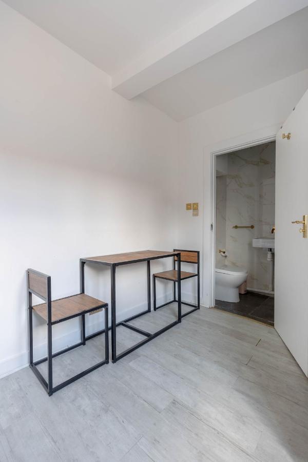Bricklane Art Apartment London