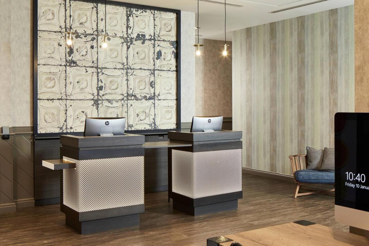 By Marriott Tower Bridge Hotel 4*