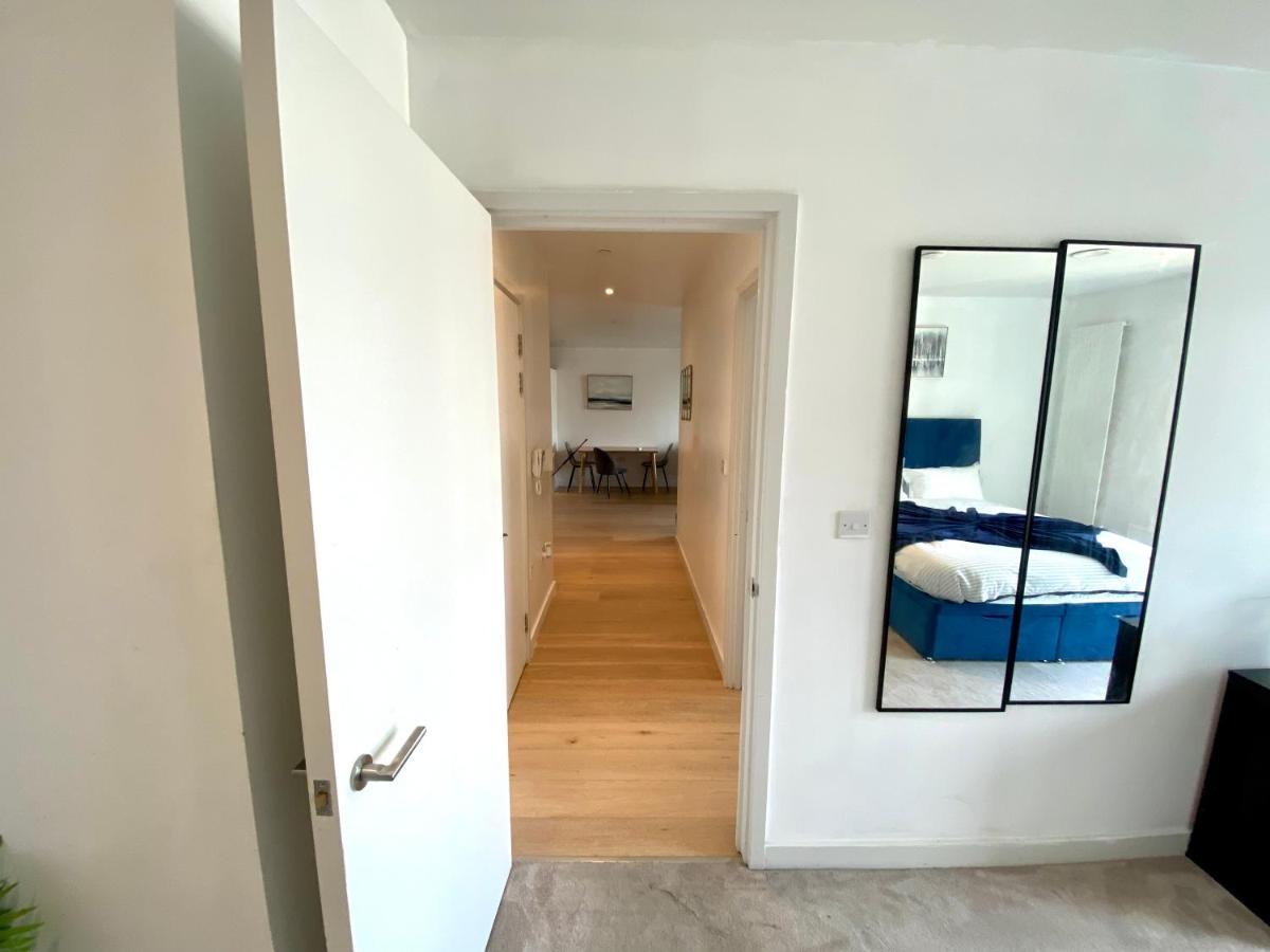 Md : Stunning 2 Bedroom 2 Bath - Royal Docks London