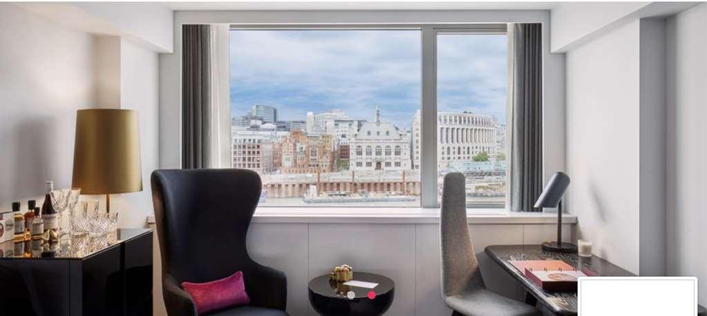 Hotel Sea Containers London