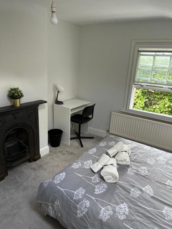 Habitación en casa particular Cozy Double And Triple In Greenwich Londres