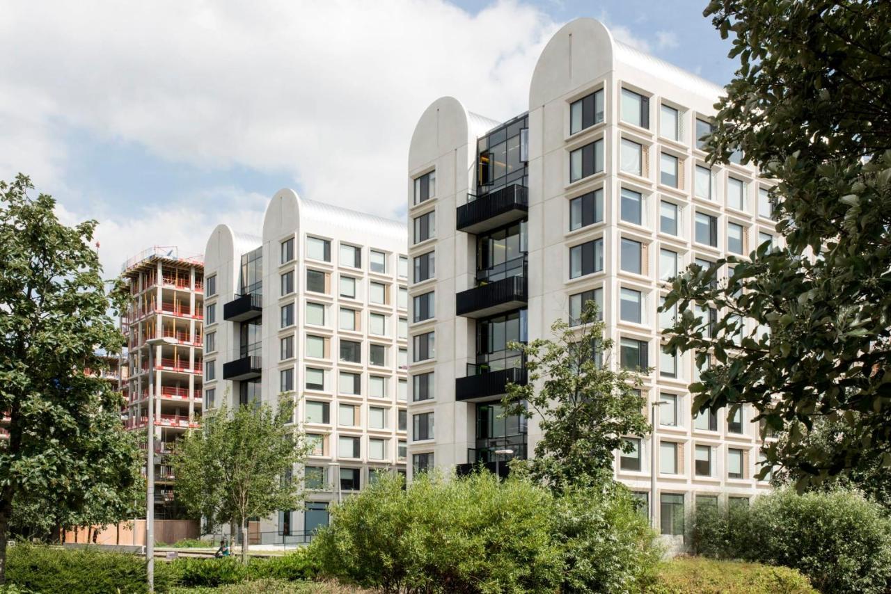 For Students Only Spacious At Flinders House Located In Apartment *
