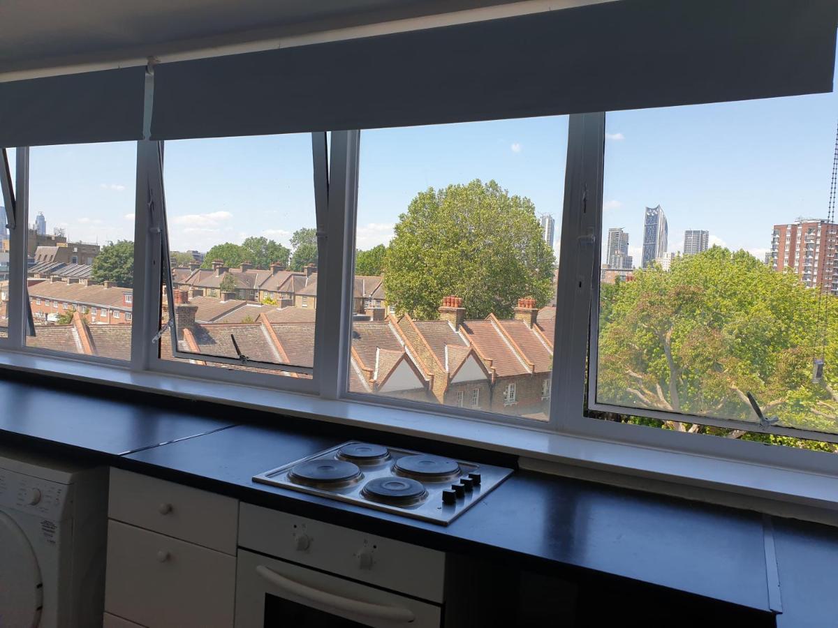 Homestay Elephant & Castle - Zone 2 - Private - Shared Bathroom