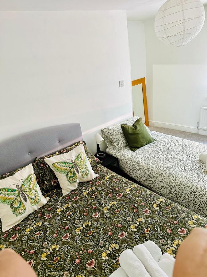 Habitación en casa particular Cozy Double And Triple In Greenwich Londres