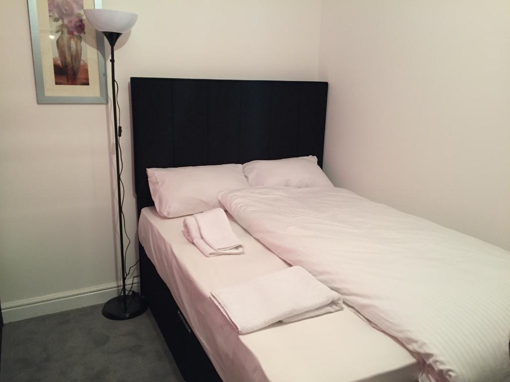 Apartahotel Canary Heights Londres