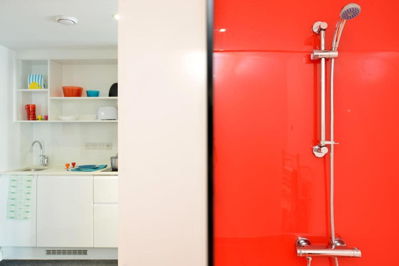Apartment For Students Only Spacious At Flinders House Located In *