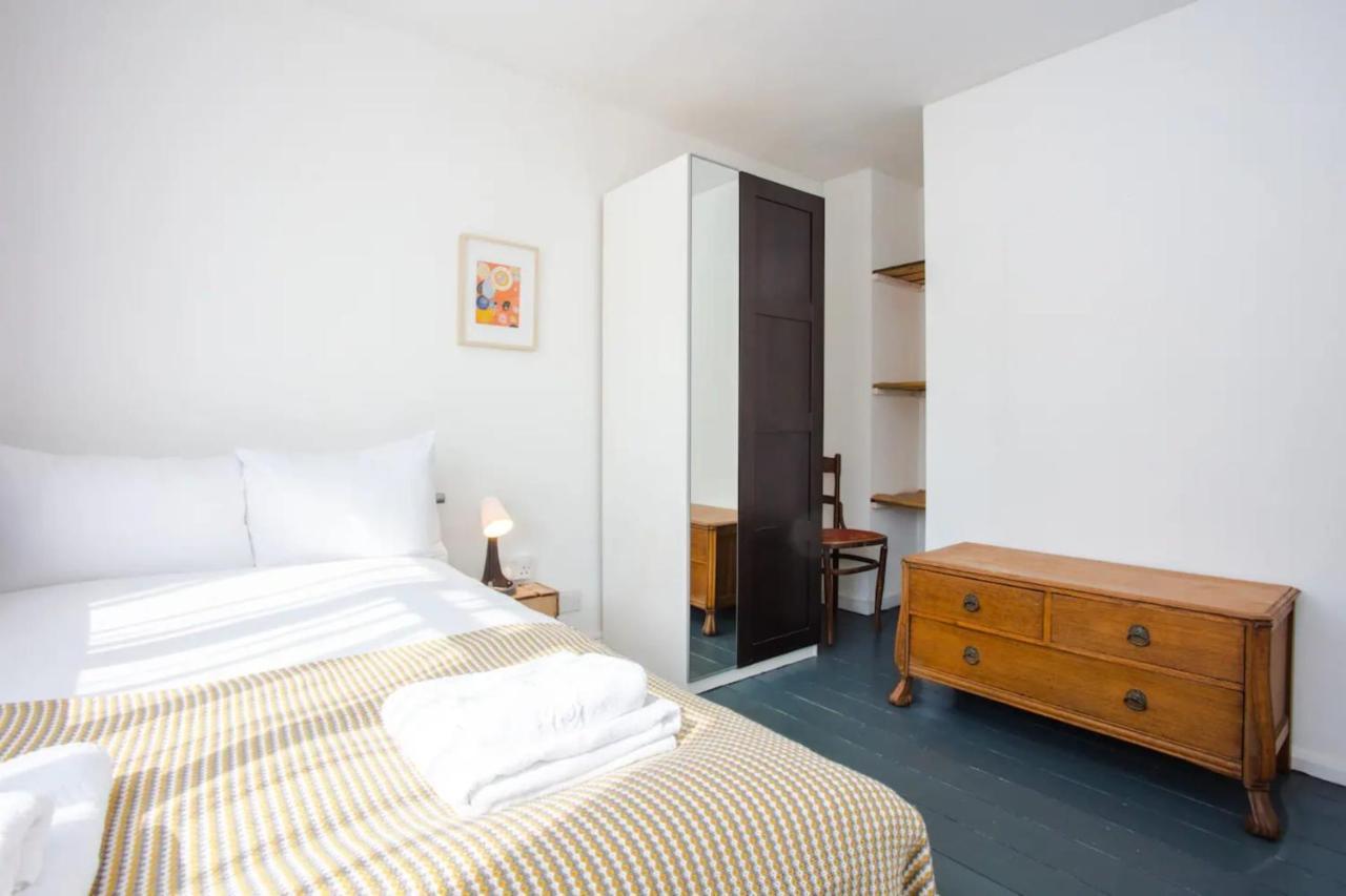 Сasa de vacaciones Stylish 4bd House With Private Garden - Stratford *