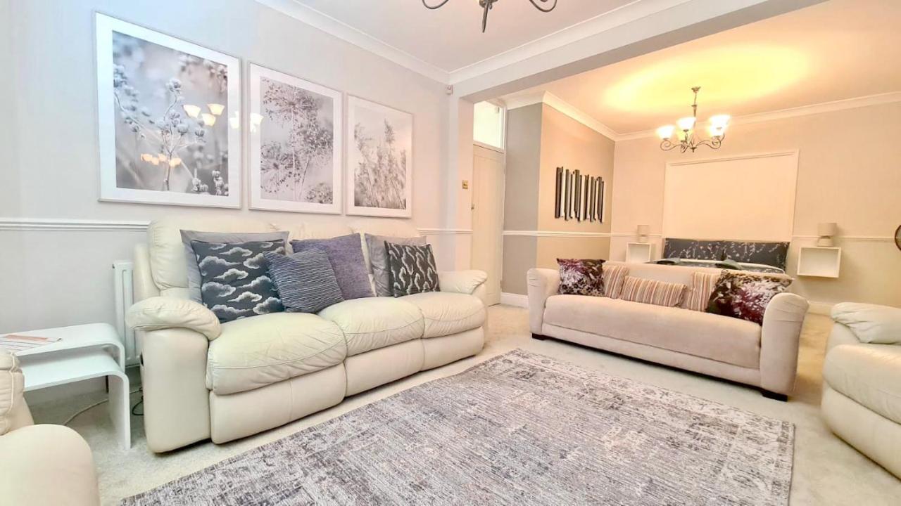 Privat overnatting Private In East Ham *