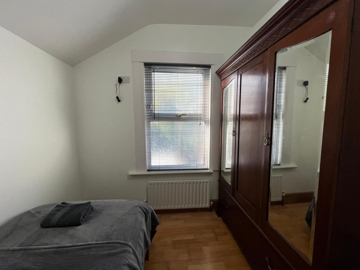 Entire Luxury 4 Bedroom Victorian House With 2 En-suite - Forest Hill, London